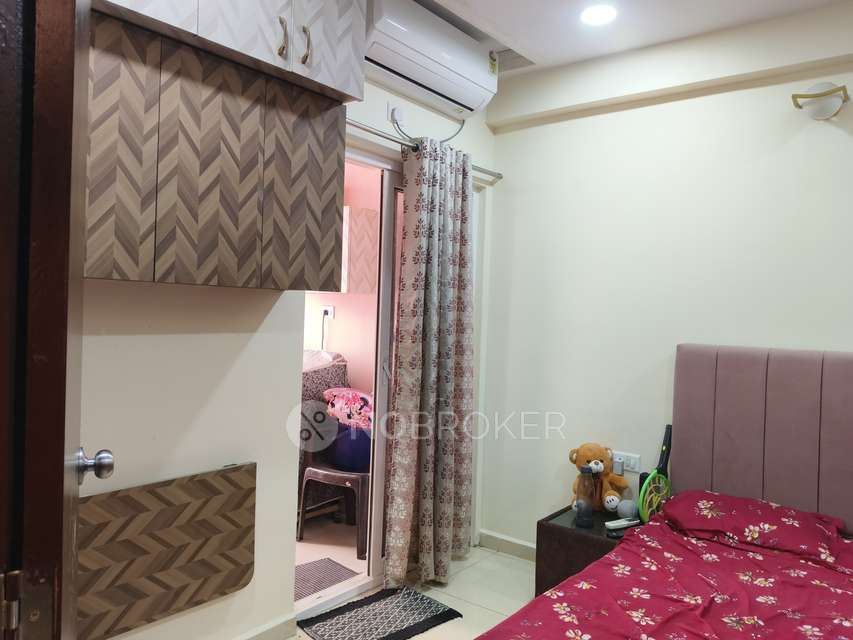1 BHK Flat In Urbanrise Spring Is In The Air For Sale  In Ameenpur Village