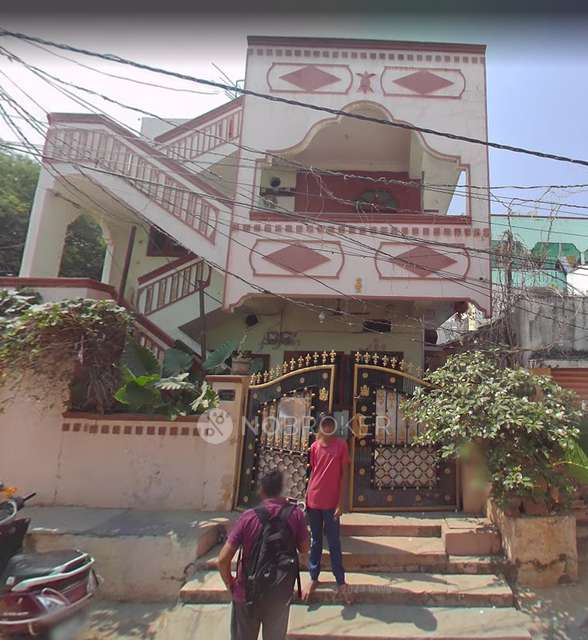 1 BHK Flat for Rent  In  Mohan Nagar 