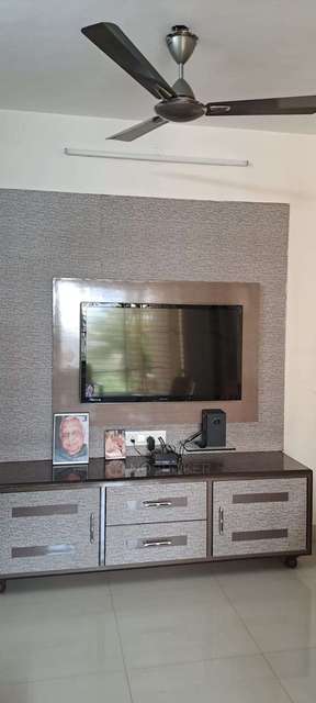 1 BHK Flat In Shivgiri Chs For Sale  In Mulund West