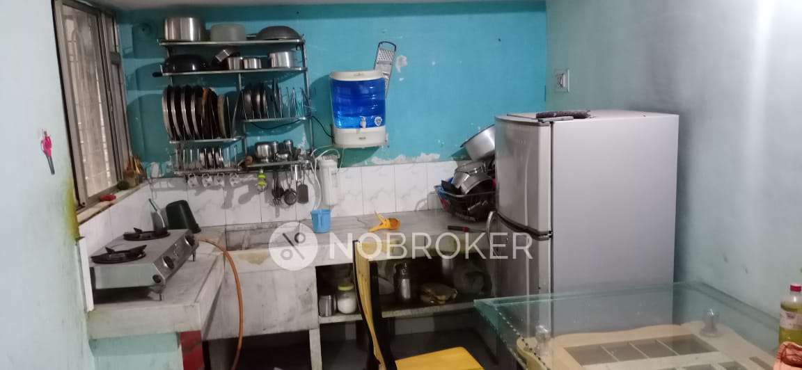 2 BHK Flat In Kumar Aangan Housing Society for Rent In Yerawada