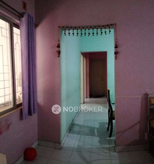 2 BHK Flat In Kumar Aangan Housing Society for Rent In Yerawada