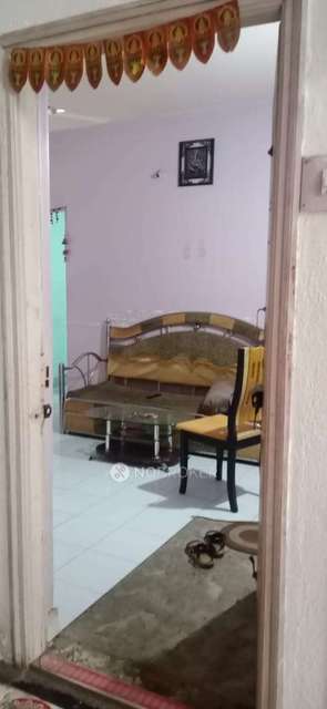 2 BHK Flat In Kumar Aangan Housing Society for Rent In Yerawada