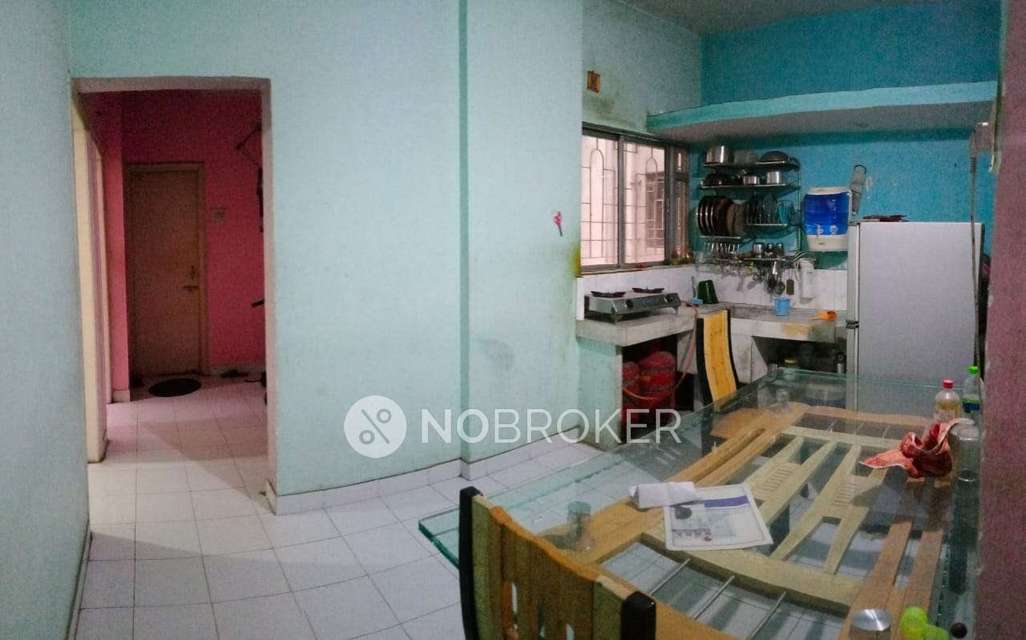 2 BHK Flat In Kumar Aangan Housing Society for Rent In Yerawada