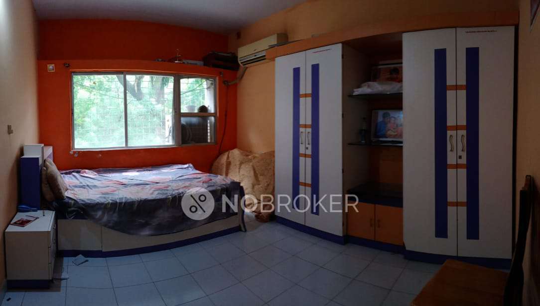 2 BHK Flat In Kumar Aangan Housing Society for Rent In Yerawada