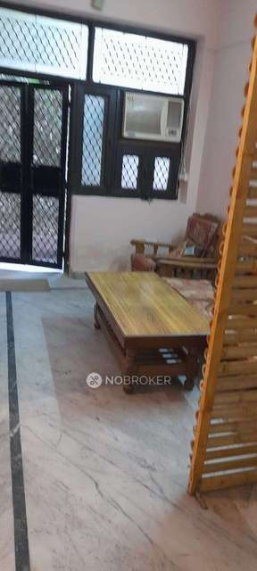 1 BHK Flat for Rent  In Ramesh Nagar