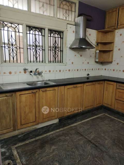 4+ BHK House For Sale  In Vidyaranyapura