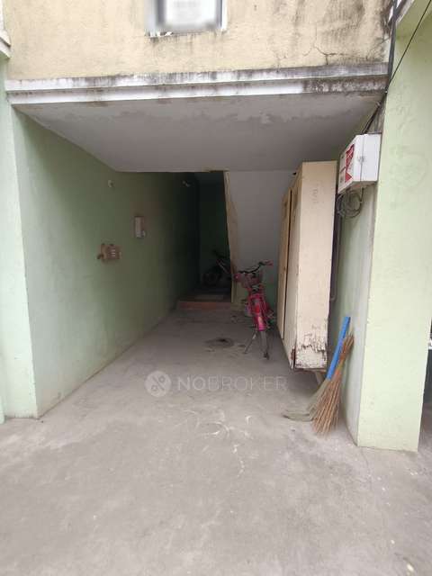 2 BHK Flat In Sri Lakshmi Nivas Apartment  For Sale  In New Perungalathur