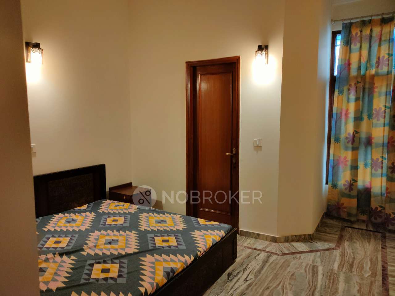 standalone builidng Defence Colony Rent WITHOUT BROKERAGE Fully