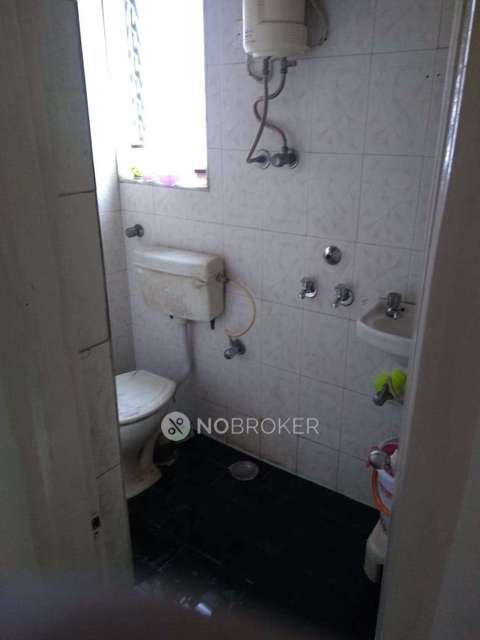 2 BHK Flat In Progressive Emerald Chs  For Sale  In Cbd Belapur