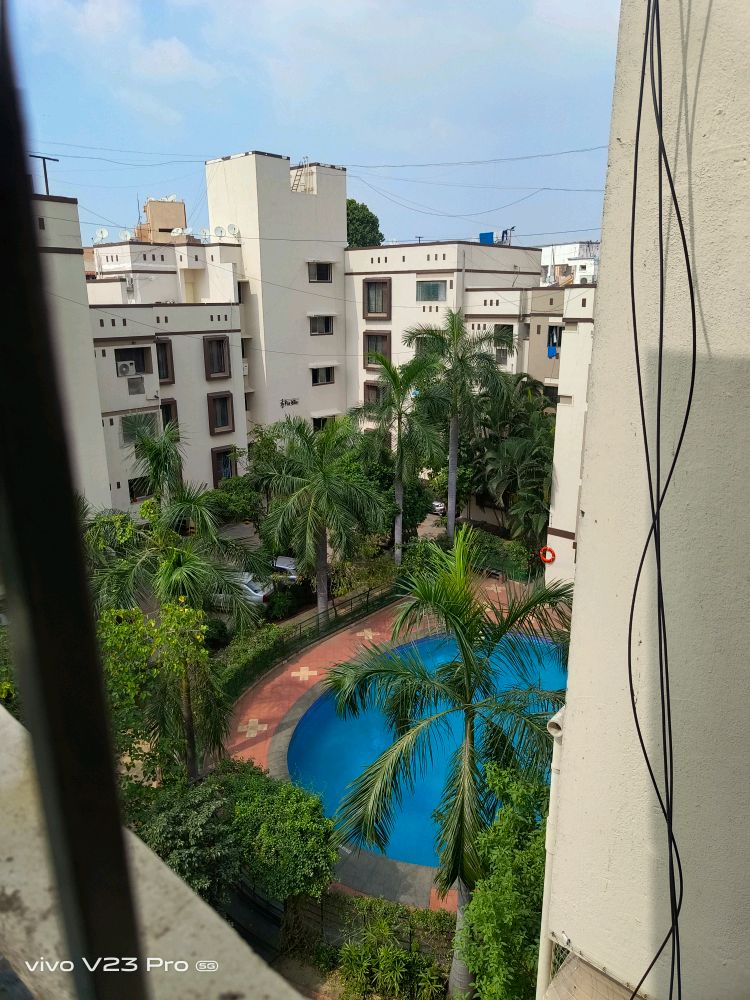 Gt Cholayil Residency