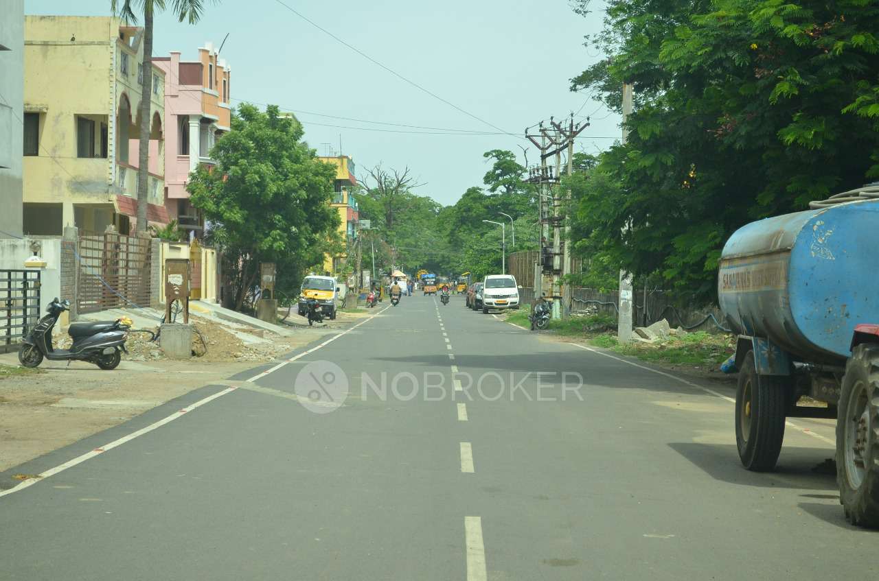 Independent House Korattur Rent WITHOUT BROKERAGE Semifurnished 3