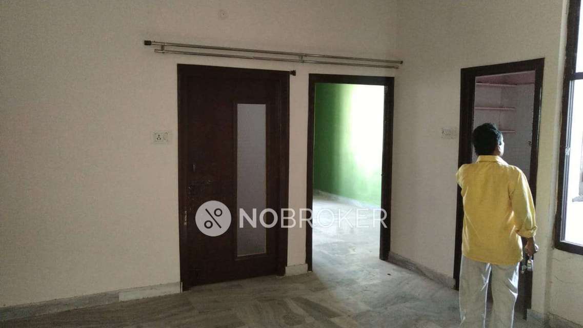 2 BHK Flat In Fazal Guest House For Sale  In Toli Chowki