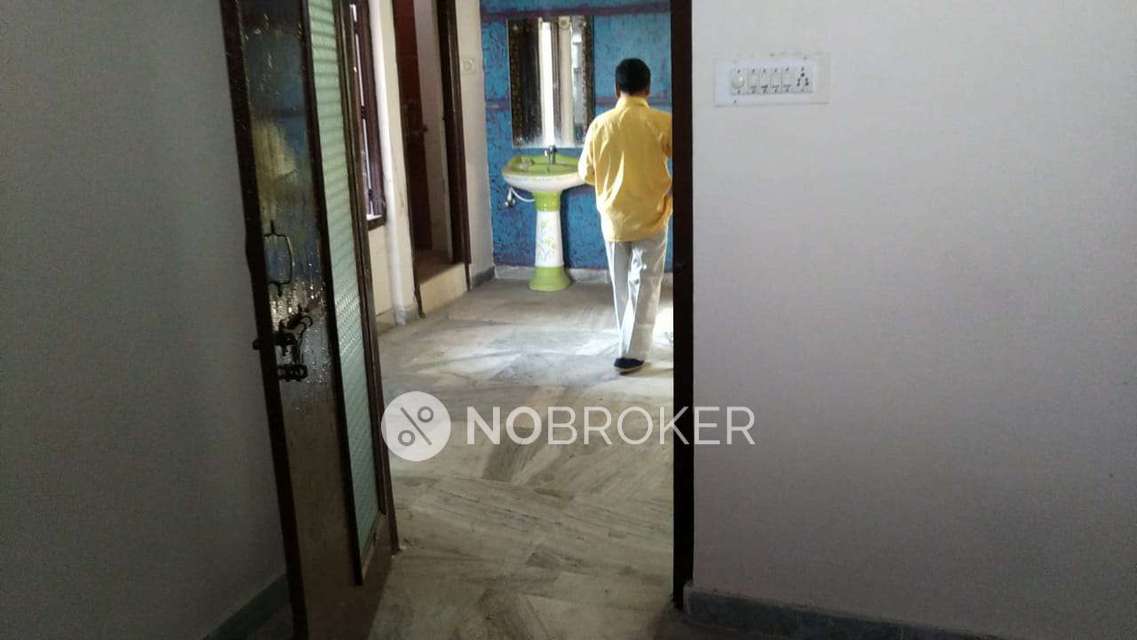 2 BHK Flat In Fazal Guest House For Sale  In Toli Chowki