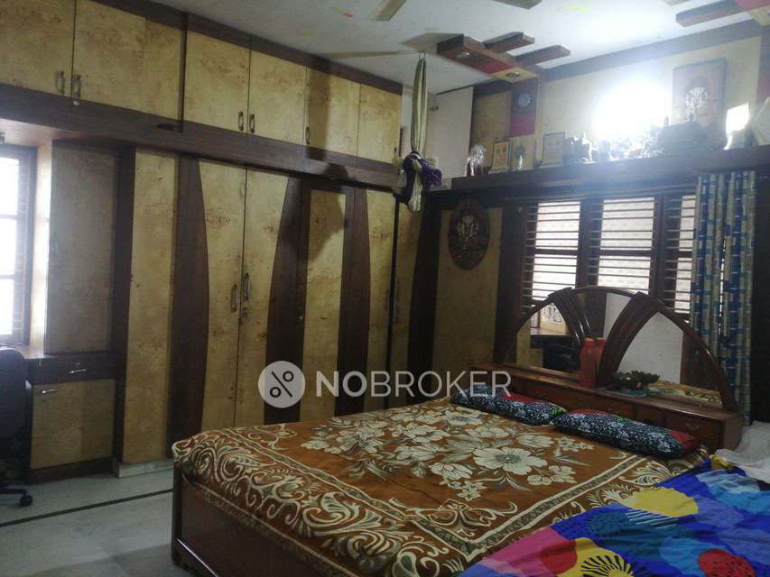 4+ BHK Flat For Sale  In Banashankari 3st Stage