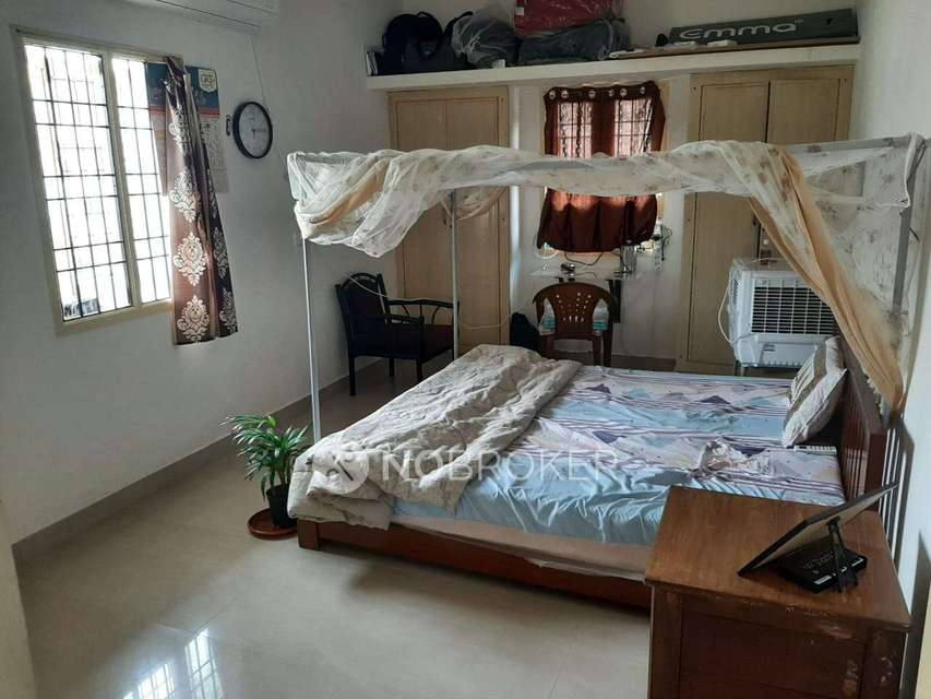 2 BHK Flat In Sb For Sale  In Pallikaranai