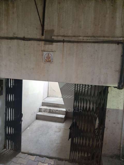 Shared Room for Male In 1 RK  In Kothrud