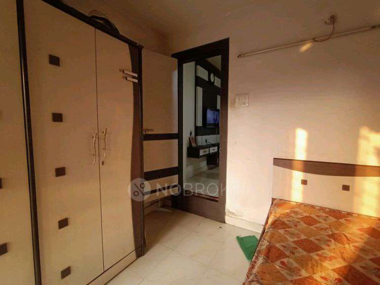 2 BHK Flat In Venkatesh Heights For Sale  In Guruwar Peth