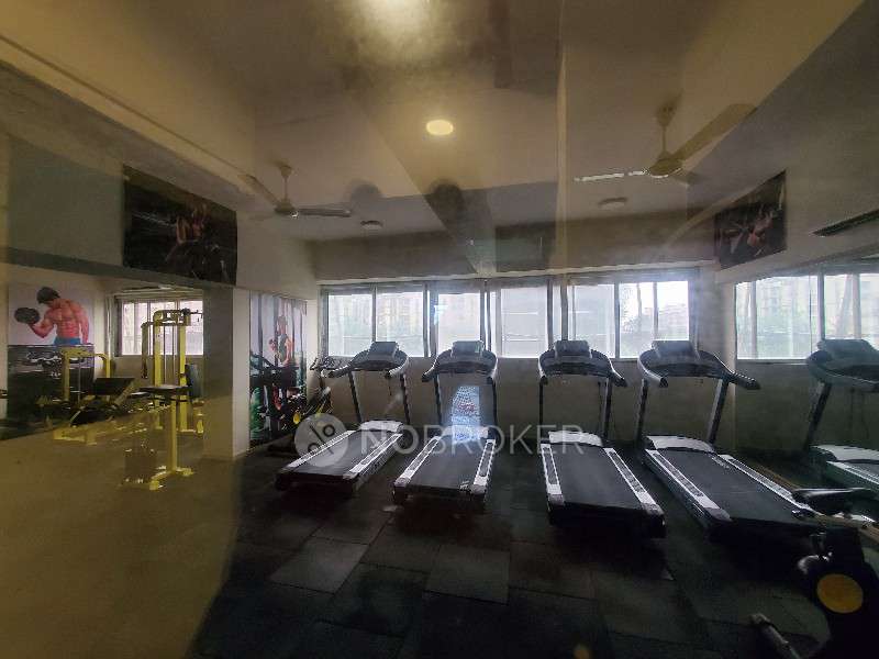 2 BHK Flat In Dharti Pressidio For Sale  In Kandivali West