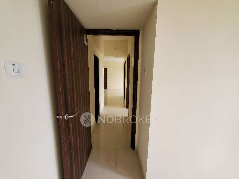 2 BHK Flat In Dharti Pressidio For Sale  In Kandivali West