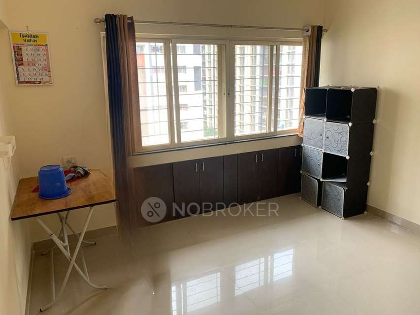 2 BHK Flat In Kumar Park Infinia for Rent In Phursungi