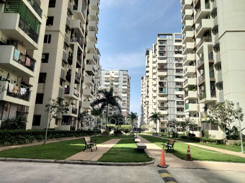 3 BHK Flat In Aparna Cyberlife For Sale  In Nallagandla