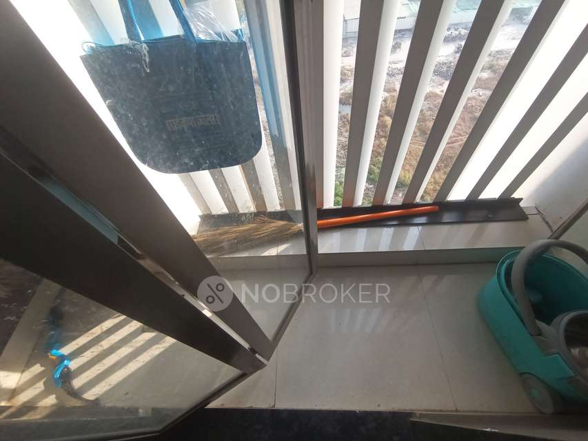 2 BHK Flat In Runwal Mycity For Sale  In Dombivli East