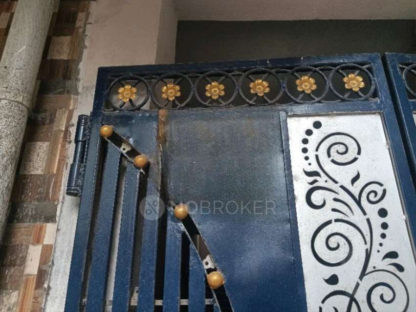 1 RK Flat In Standalone Building  for Rent  In L. B. Nagar 