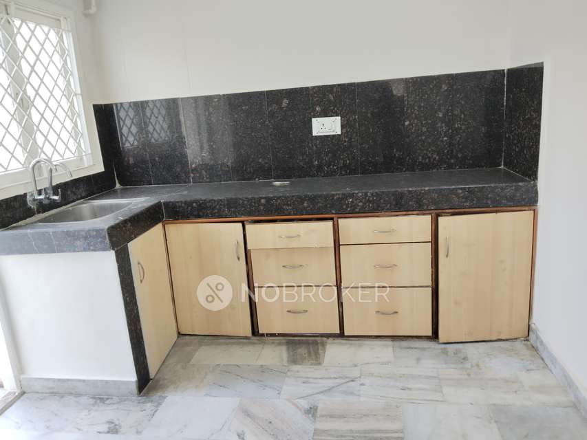 2 BHK Flat In Umbrella Classic For Sale  In Himayatnagar