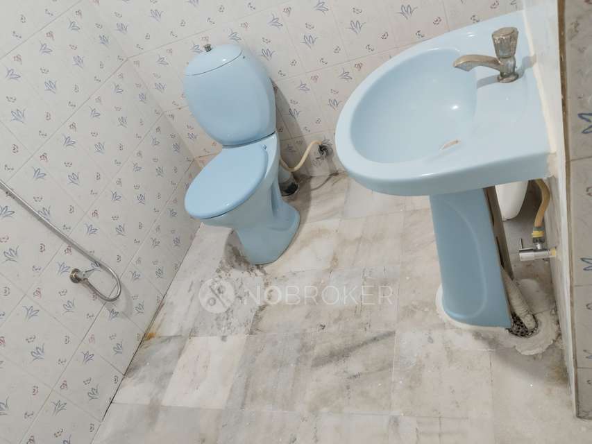 2 BHK Flat In Umbrella Classic For Sale  In Himayatnagar