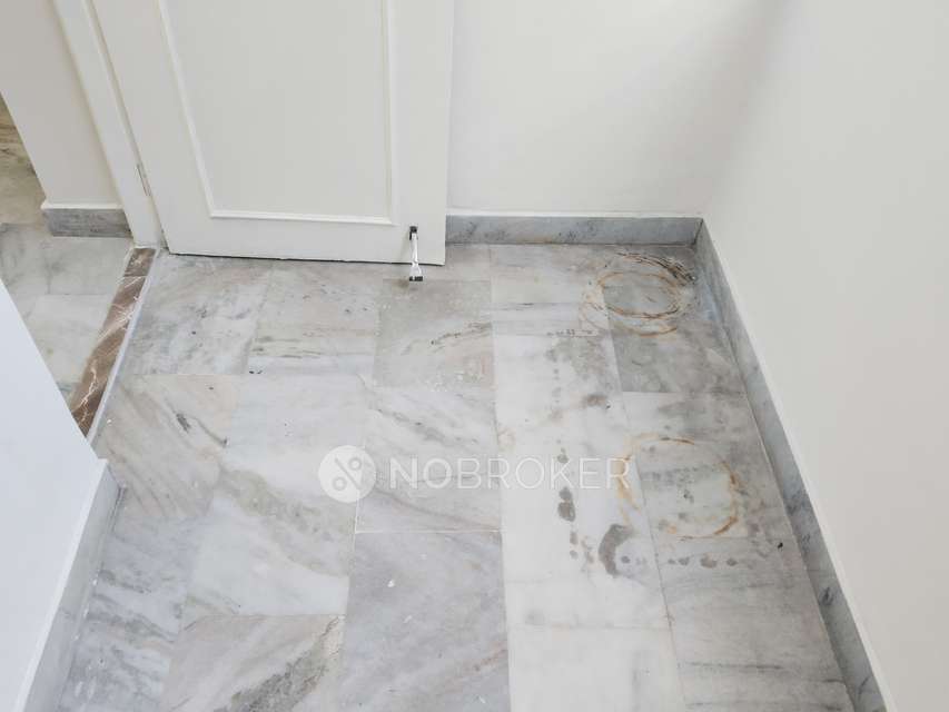 2 BHK Flat In Umbrella Classic For Sale  In Himayatnagar