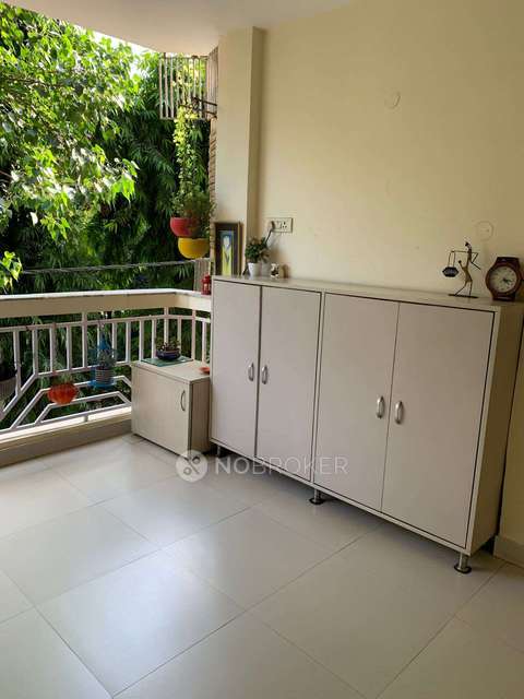 2 BHK Flat In Standlone Building For Sale  In Lajpat Nagar 