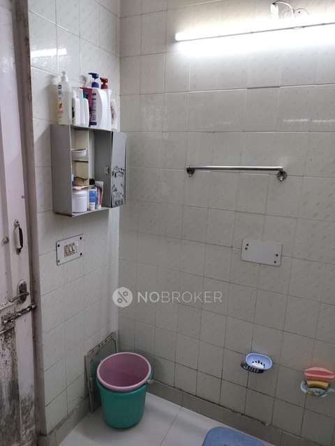 2 BHK Flat In Standlone Building For Sale  In Lajpat Nagar 