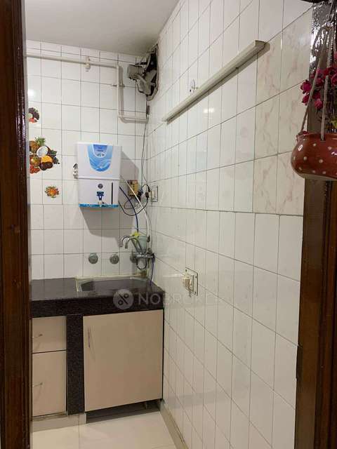 2 BHK Flat In Standlone Building For Sale  In Lajpat Nagar 