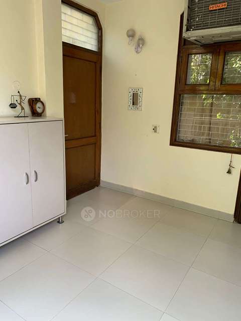 2 BHK Flat In Standlone Building For Sale  In Lajpat Nagar 