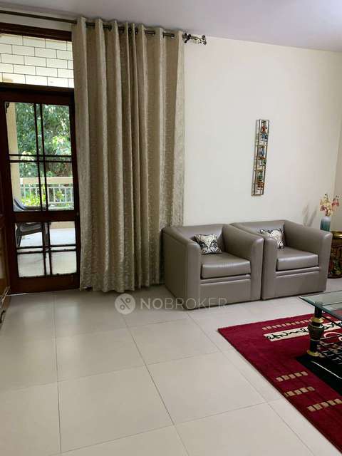 2 BHK Flat In Standlone Building For Sale  In Lajpat Nagar 