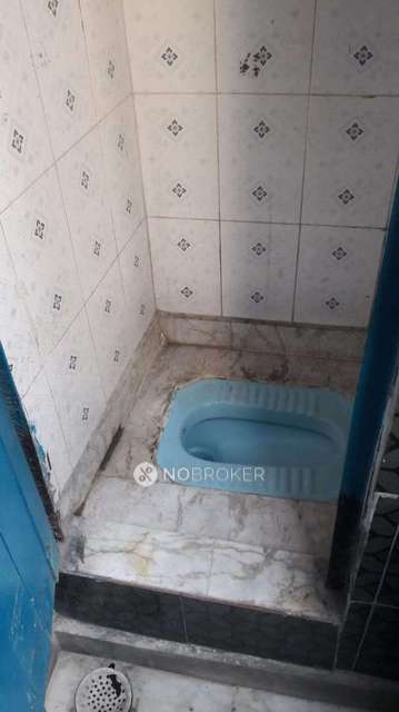 2 BHK Flat In Standalone Building  For Sale  In Sultanpuri