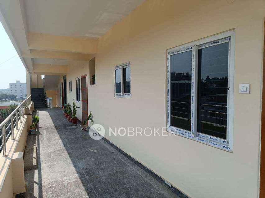 2 BHK Flat In Ms Sarigama Heights For Sale  In Manneguda