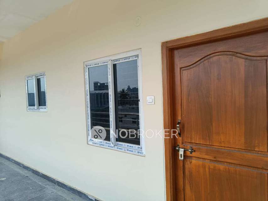 2 BHK Flat In Ms Sarigama Heights For Sale  In Manneguda