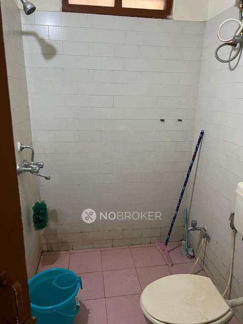 4+ BHK Villa In Standalone Building   For Sale  In Serilingampalle