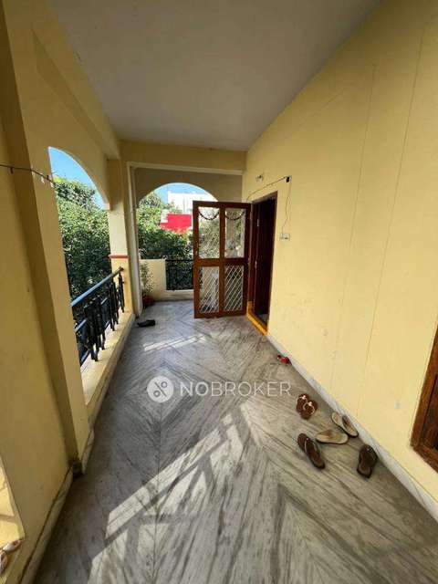 4+ BHK Villa In Standalone Building   For Sale  In Serilingampalle