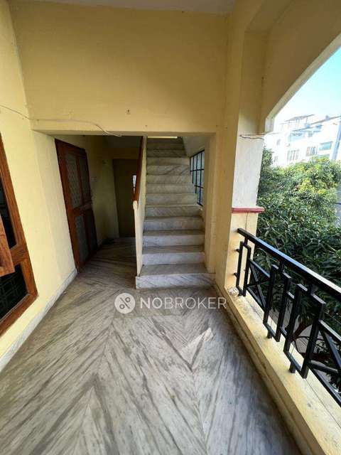 4+ BHK Villa In Standalone Building   For Sale  In Serilingampalle