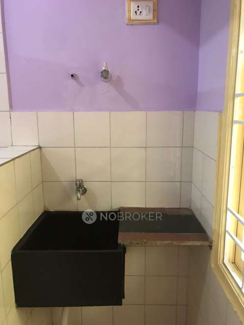 2 BHK Flat In Padma Priya Apartment For Sale  In Adambakkam