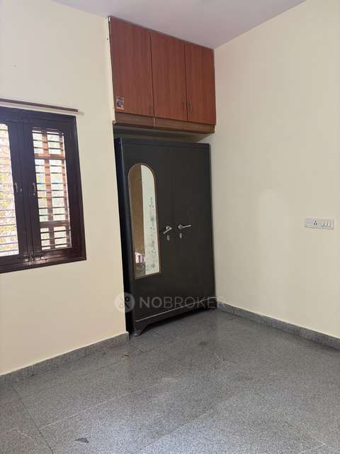 2 BHK House for Rent  In 2nd H Main Road