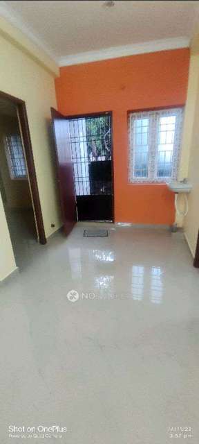 3 BHK Flat In Standalone Building  For Sale  In Chitlapakkam