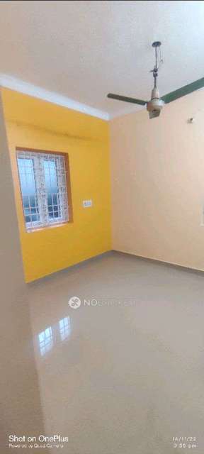 3 BHK Flat In Standalone Building  For Sale  In Chitlapakkam