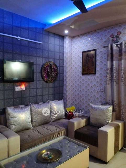 2 BHK Flat In Standalone Building   For Sale  In Uttam Nagar