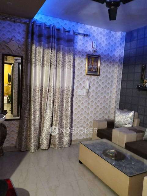 2 BHK Flat In Standalone Building   For Sale  In Uttam Nagar