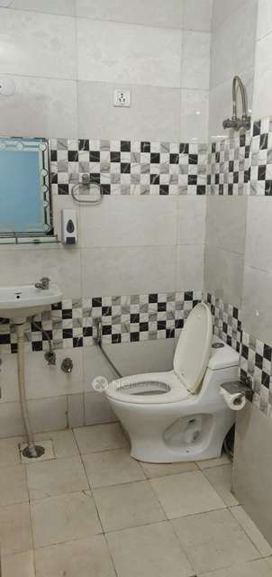 3 BHK Flat In Neelkanth Apartment For Sale  In Mahavir Enclave Part 1