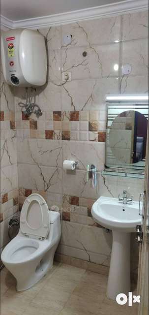 3 BHK Flat In Neelkanth Apartment For Sale  In Mahavir Enclave Part 1