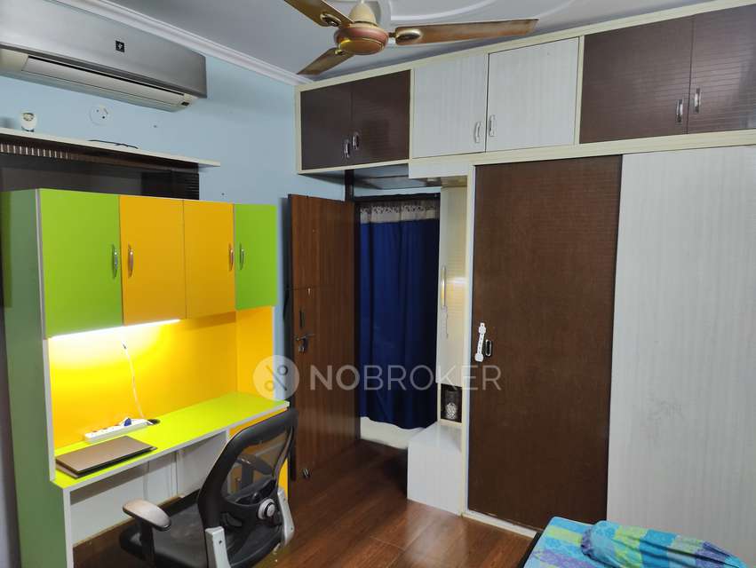 3 BHK Flat In Neelkanth Apartment For Sale  In Mahavir Enclave Part 1